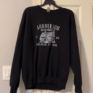 Sanderson Sweatshirt & Gorilla Sweatshirt